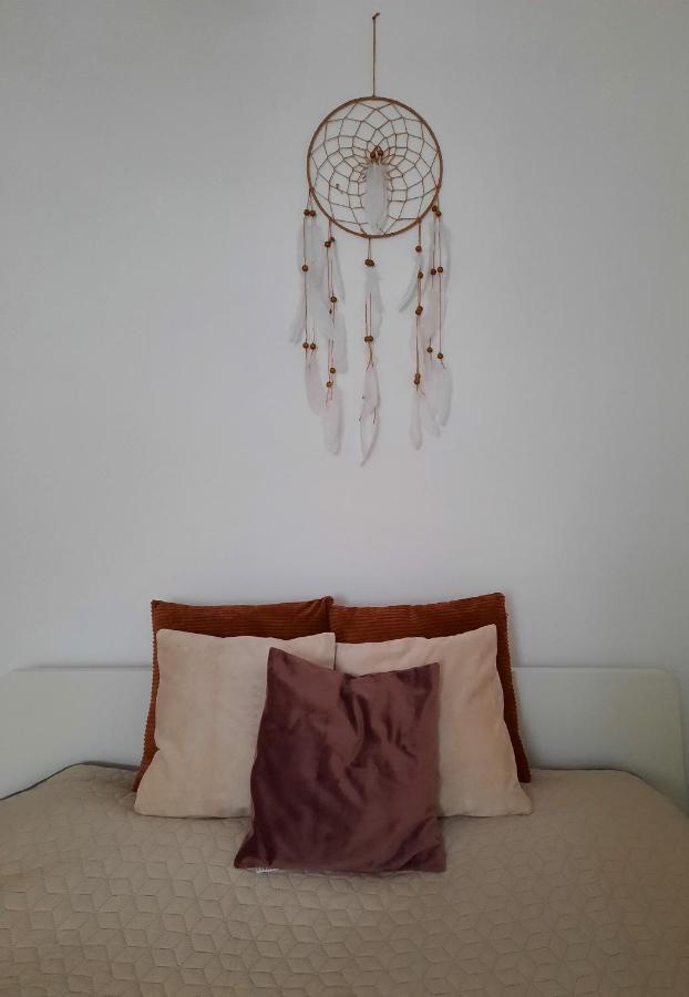 Cocooning In A Lovely Mountain Suite - Two Azuga Exterior photo